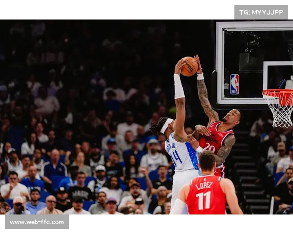 魔术青年军冲击尼克斯,萨格斯防守哈登受关注 魔术青年军冲击尼克斯,萨格斯防守哈登受关注