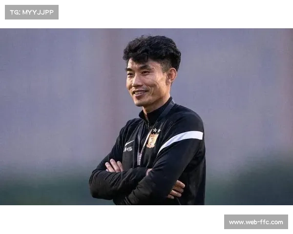 郑智执教青岛西海岸，传奇转型受期待